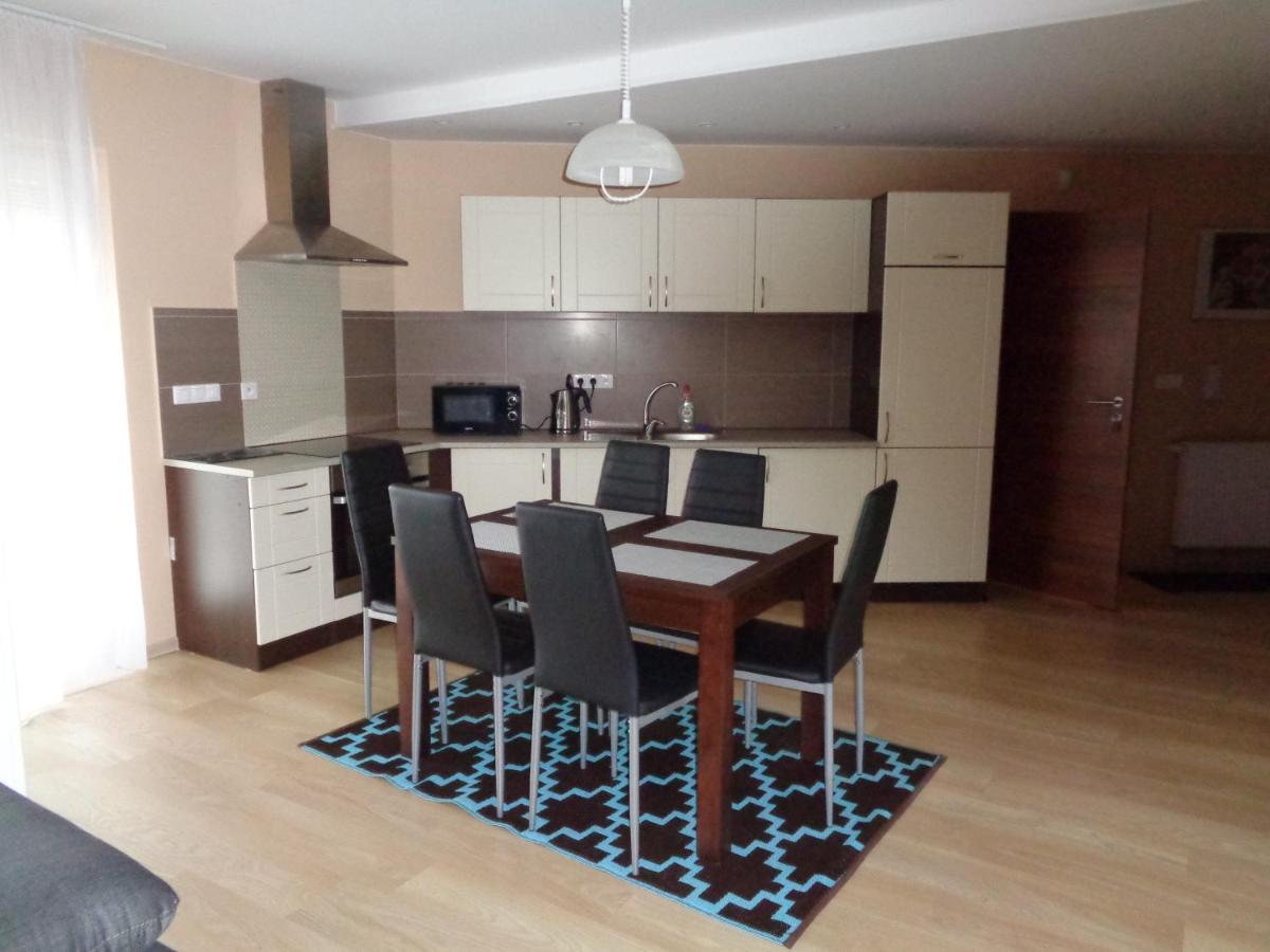 Apartmany Vera Vel'ka Lomnica Exteriör bild