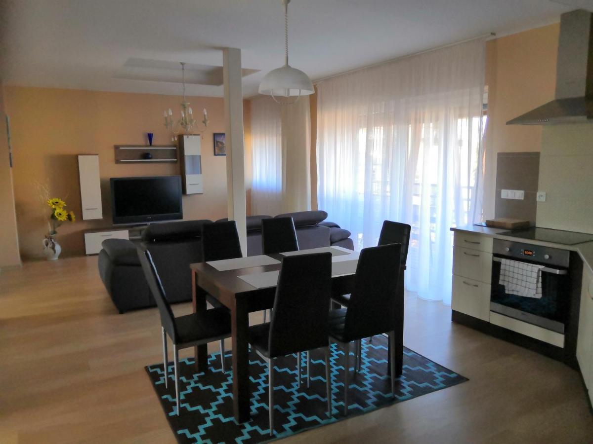 Apartmany Vera Vel'ka Lomnica Exteriör bild